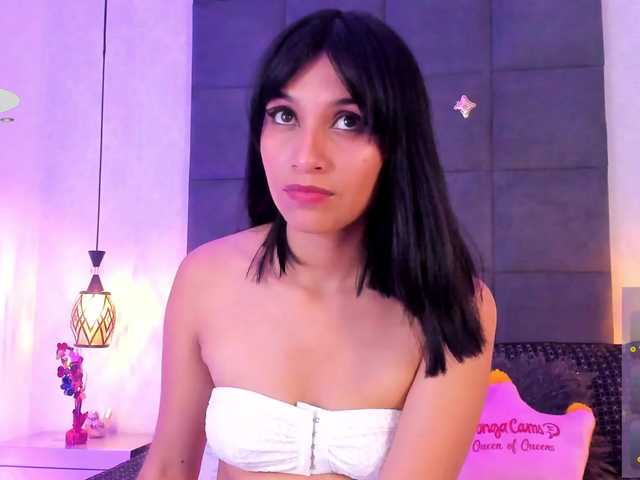 ChloeMontes's BongaCams show and profile