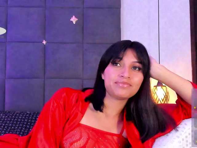 ChloeMontes's BongaCams show and profile