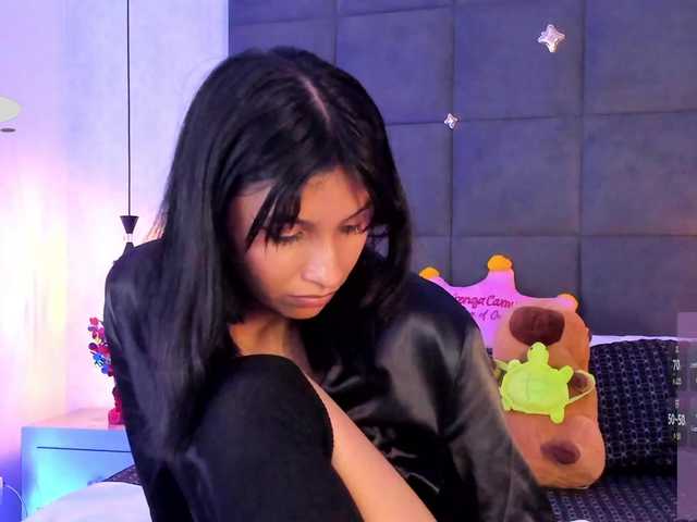 ChloeMontes's BongaCams show and profile