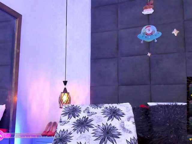 ChloeMontes's BongaCams show and profile