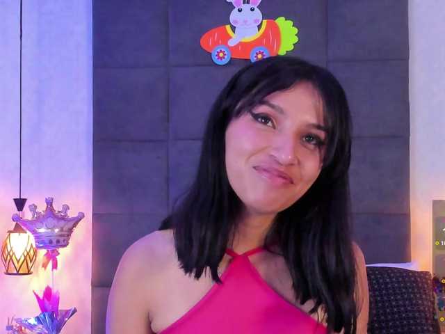 ChloeMontes's BongaCams show and profile