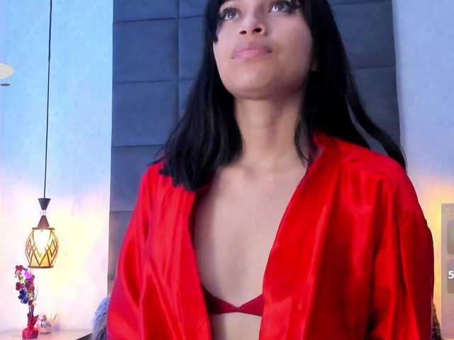 ChloeMontes's BongaCams show and profile