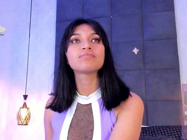 ChloeMontes's BongaCams show and profile