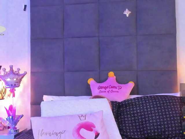 ChloeMontes's BongaCams show and profile