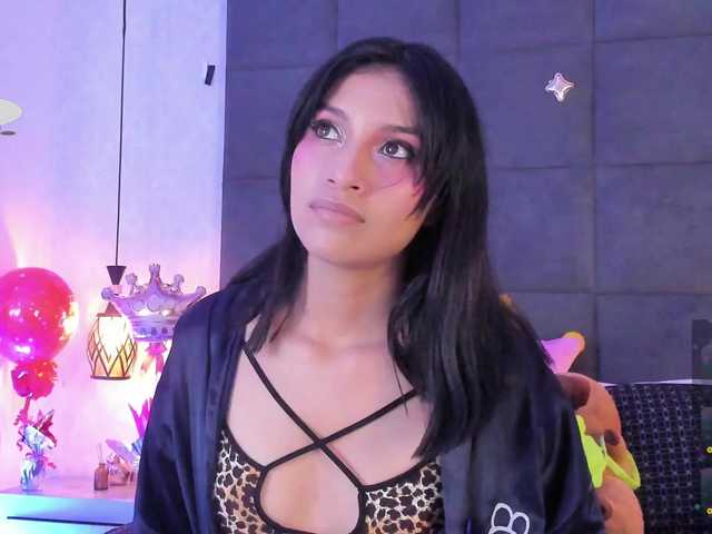 ChloeMontes's BongaCams show and profile