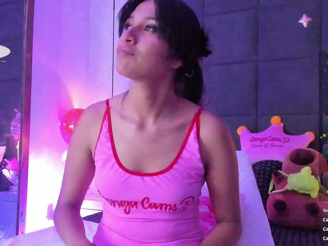 ChloeMontes's BongaCams show and profile