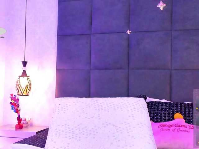 ChloeMontes's BongaCams show and profile