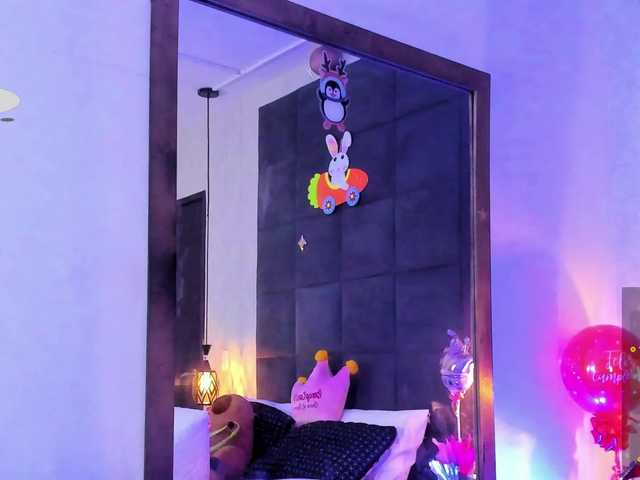 ChloeMontes's BongaCams show and profile