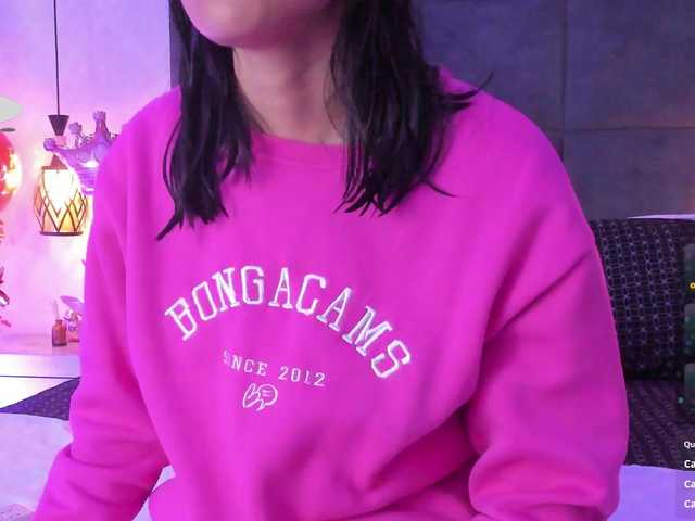 ChloeMontes's BongaCams show and profile