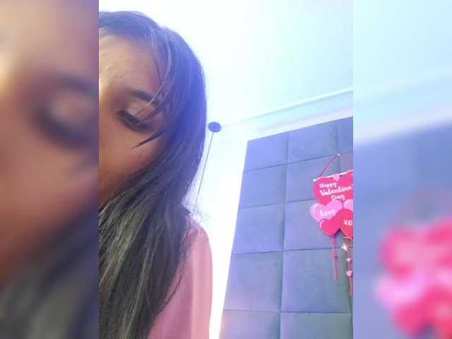 ChloeMontes — .hello   lovers fav..38100 300500   ride  torso  400,a good blowjob 185(help me make queens of queens )  thanks:)