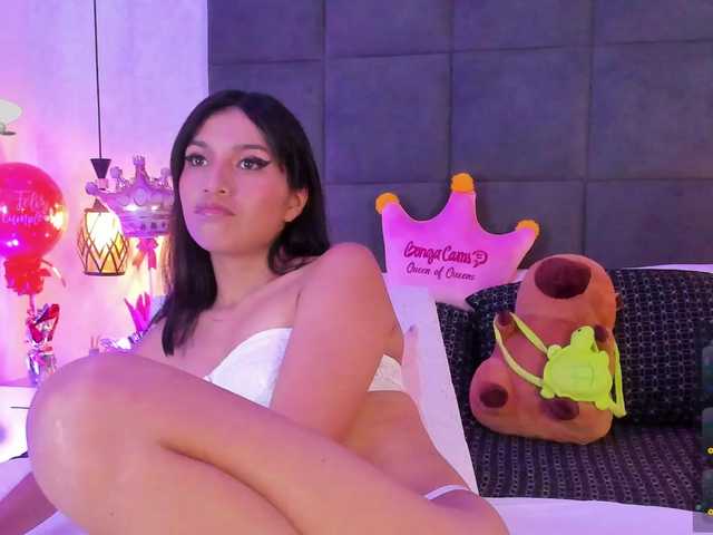 ChloeMontes's BongaCams show and profile