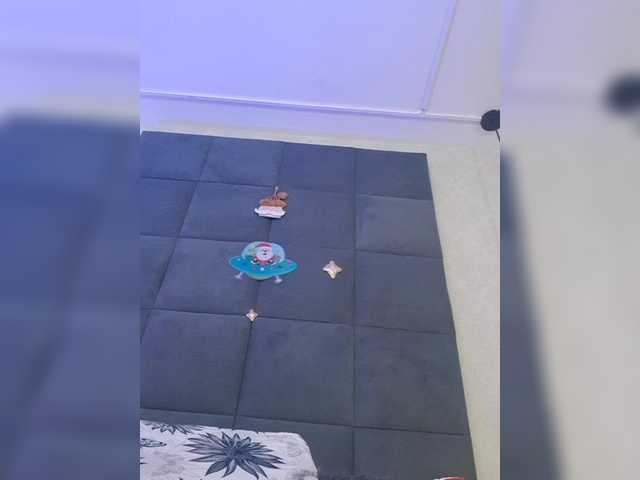 ChloeMontes's BongaCams show and profile