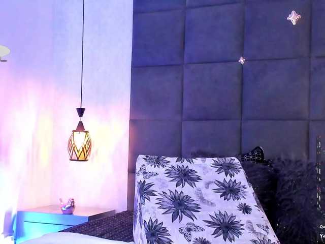 ChloeMontes's BongaCams show and profile