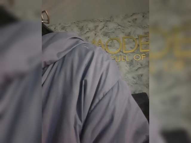 ChloeMontes's BongaCams show and profile