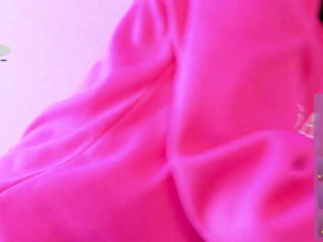 ChloeMontes's BongaCams show and profile