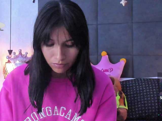 ChloeMontes's BongaCams show and profile