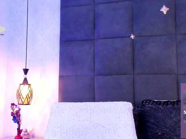 ChloeMontes's BongaCams show and profile