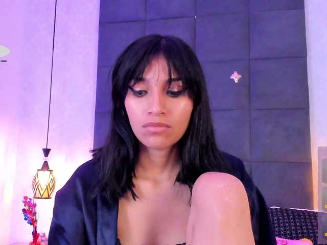 ChloeMontes's BongaCams show and profile