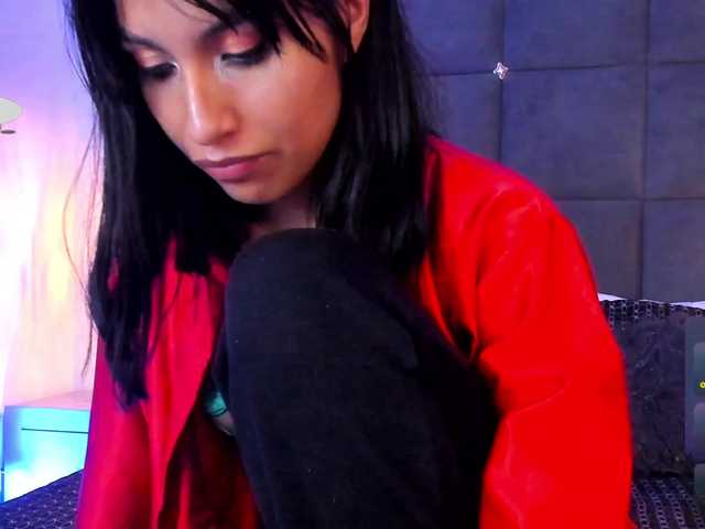 ChloeMontes's BongaCams show and profile