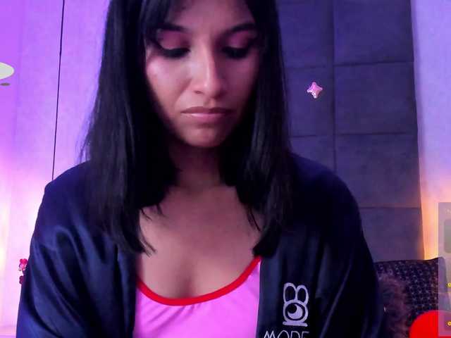 ChloeMontes's BongaCams show and profile