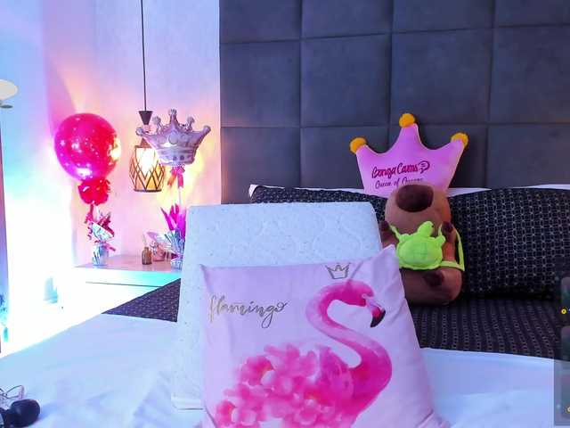 ChloeMontes's BongaCams show and profile