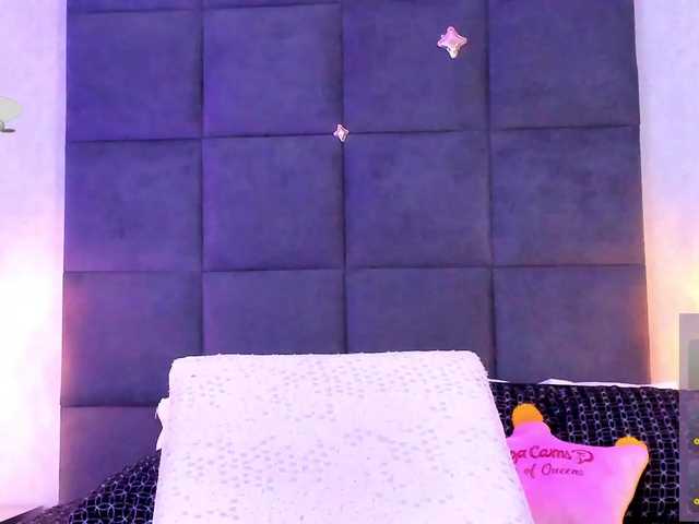 ChloeMontes's BongaCams show and profile