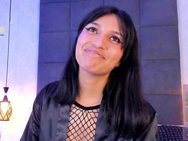 ChloeMontes's BongaCams show and profile