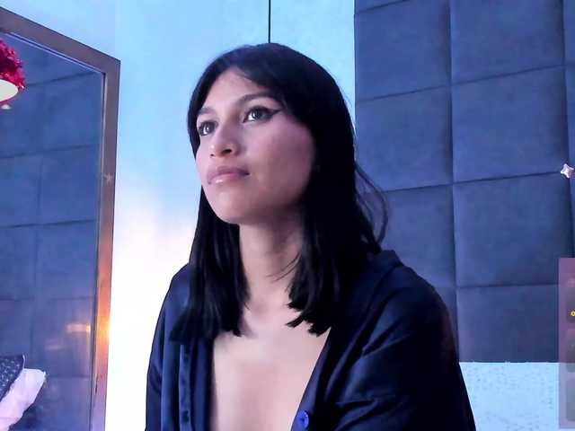 ChloeMontes's BongaCams show and profile