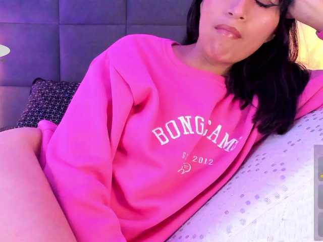 ChloeMontes's BongaCams show and profile