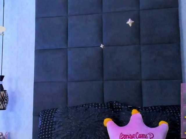 ChloeMontes's BongaCams show and profile