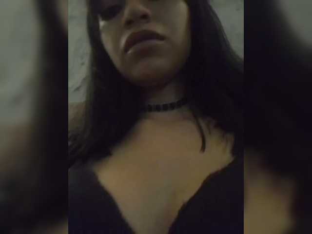 ChloeMontes's BongaCams show and profile