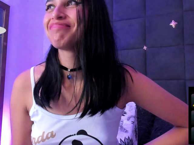 ChloeMontes's BongaCams show and profile