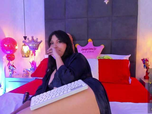 ChloeMontes's BongaCams show and profile