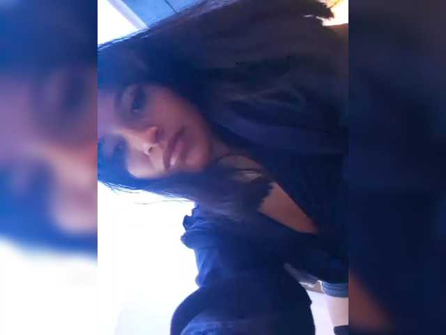 ChloeMontes's BongaCams show and profile