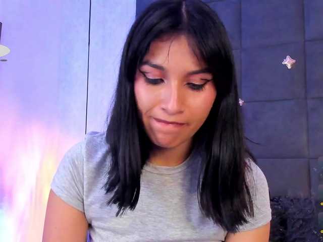ChloeMontes's BongaCams show and profile