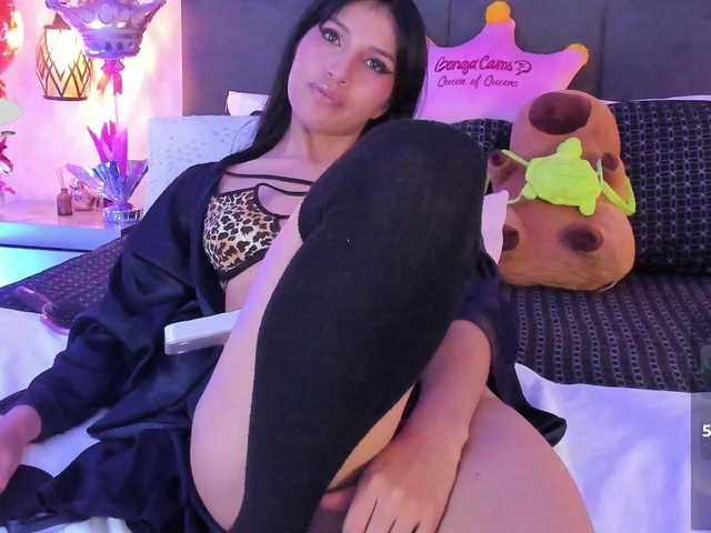 ChloeMontes's BongaCams show and profile