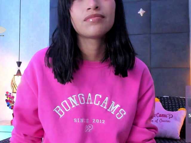 ChloeMontes's BongaCams show and profile