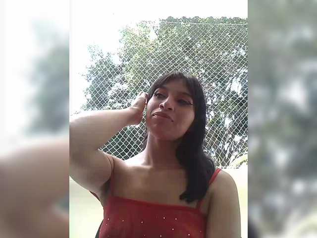 ChloeMontes's BongaCams show and profile