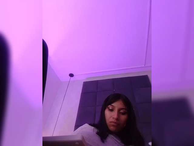 ChloeMontes's BongaCams show and profile