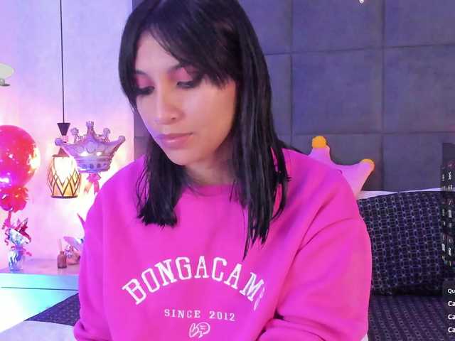 ChloeMontes's BongaCams show and profile