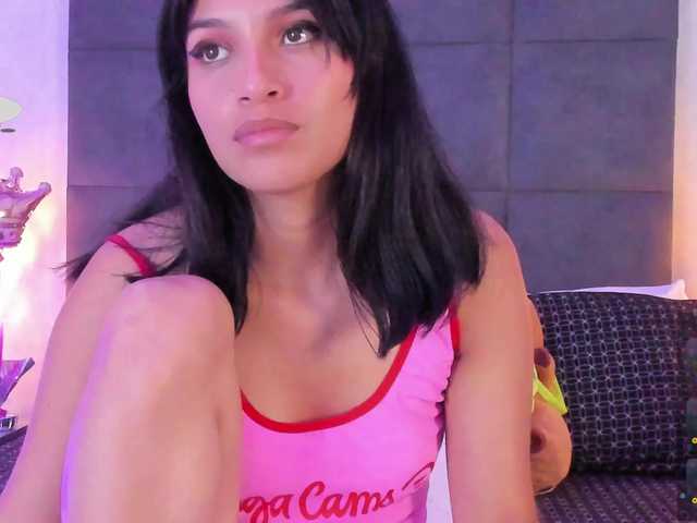 ChloeMontes's BongaCams show and profile