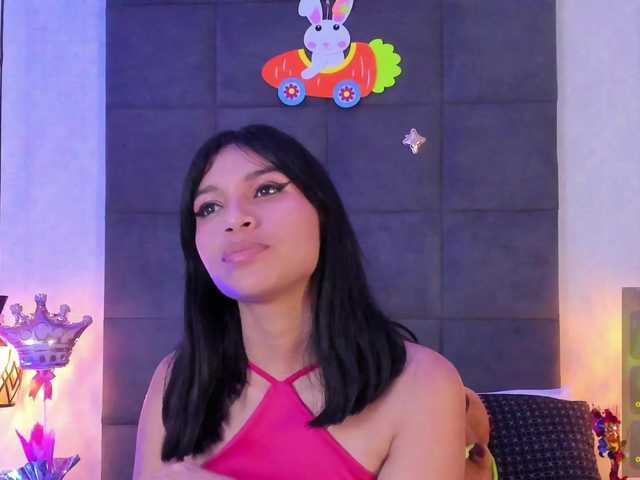 ChloeMontes's BongaCams show and profile