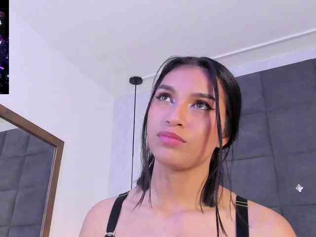 ChloeMontes webcam