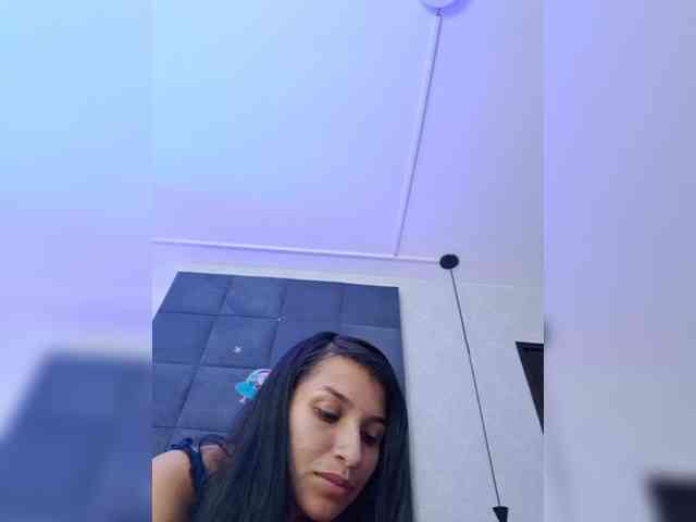 ChloeMontes Live Webcam on BongaCams