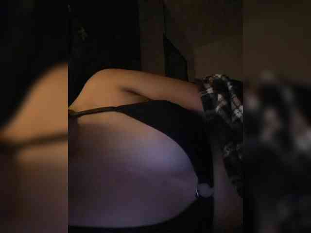 ChloeMontes webcam