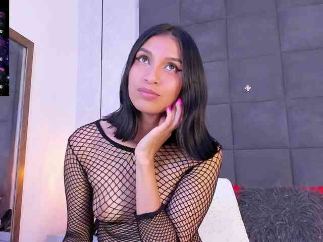 Модель: ChloeMontes