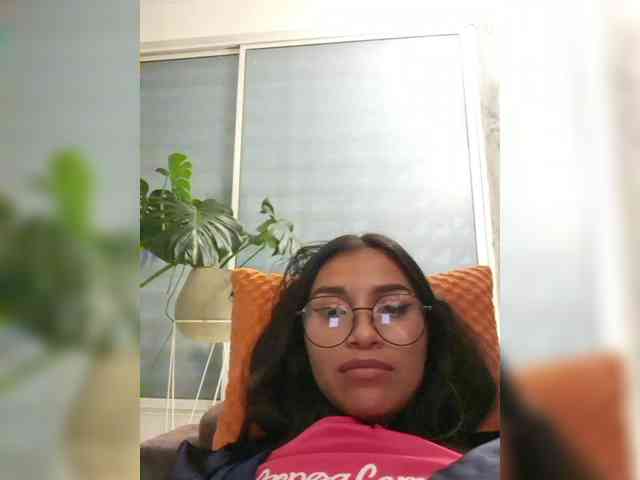 ChloeMontes webcam