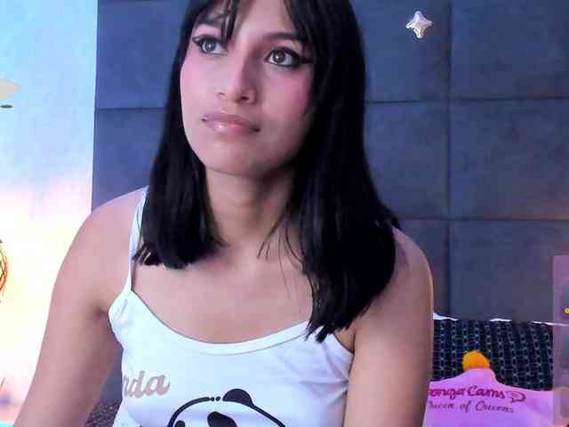 ChloeMontes Live Webcam on BongaCams