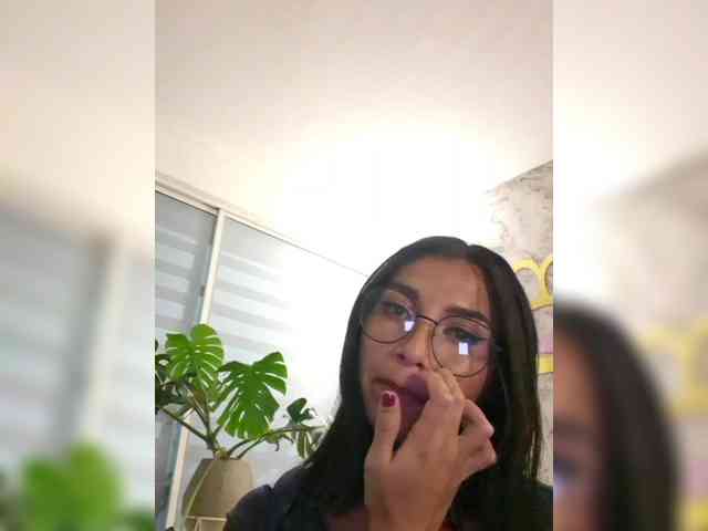 ChloeMontes webcam