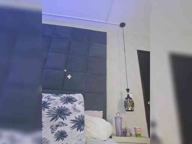 ChloeMontes webcam